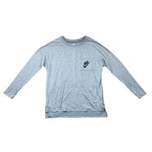 Nike grey 3/4th sleeve t-shirt